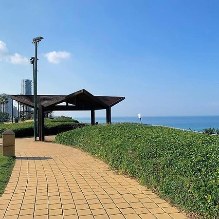 Appartamento Ocean Dream Netanya Esterno foto